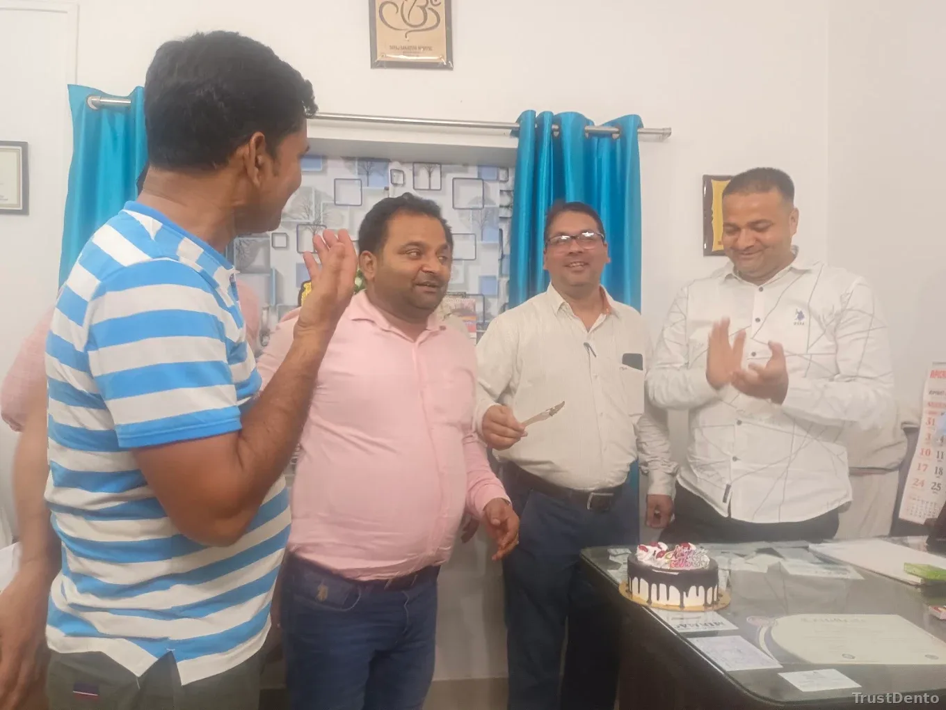 Dr. Pushkar Kumar photo